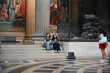 Students at Louvre